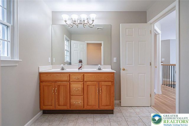 6551 Overlook Road, Upper Macungie Twp, PA 18069