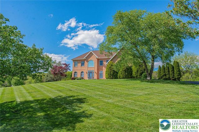 6551 Overlook Road, Upper Macungie Twp, PA 18069