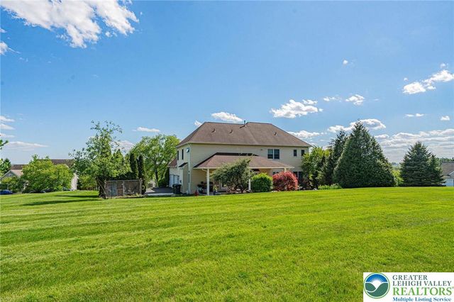 6551 Overlook Road, Upper Macungie Twp, PA 18069