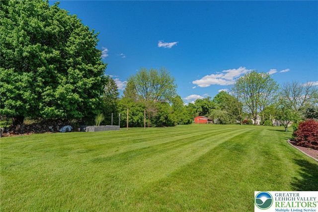 6551 Overlook Road, Upper Macungie Twp, PA 18069