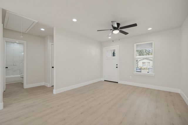 2711 Springdale Street, Dallas, TX 75210