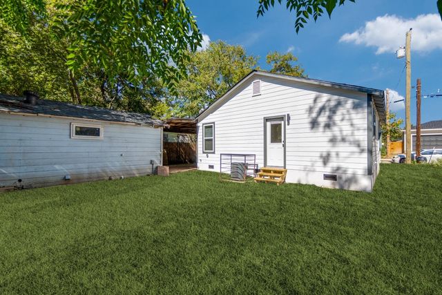 2711 Springdale Street, Dallas, TX 75210