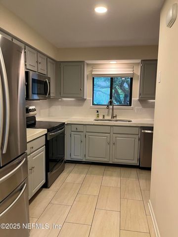 1809 KINGS Way, Neptune Beach, FL 32266