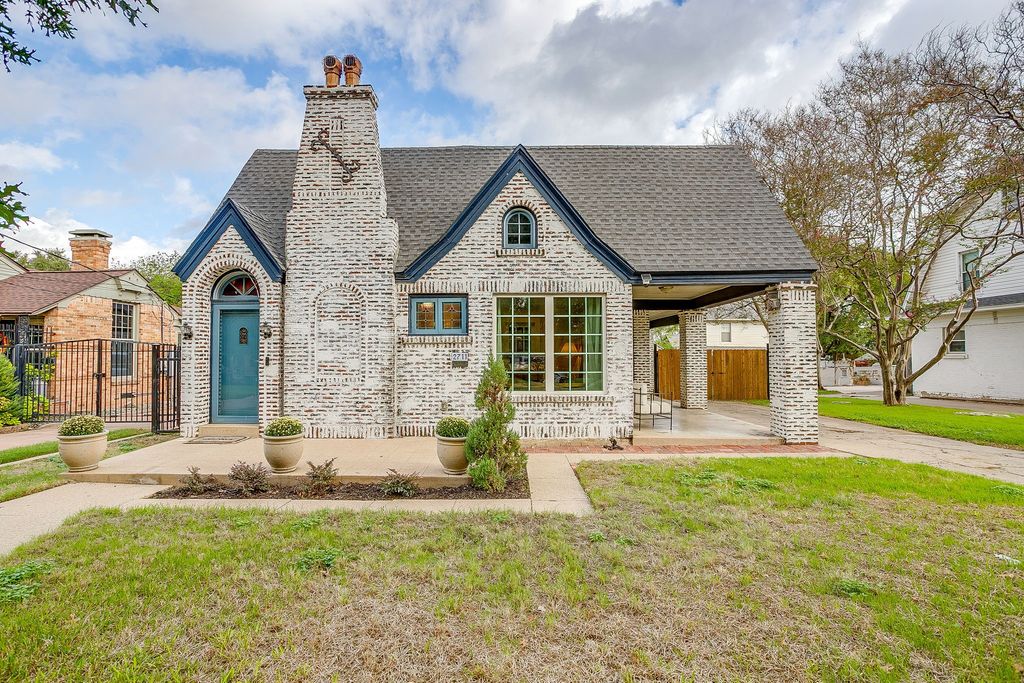 2711 Scott Avenue, Fort Worth, TX 76103 — exterior