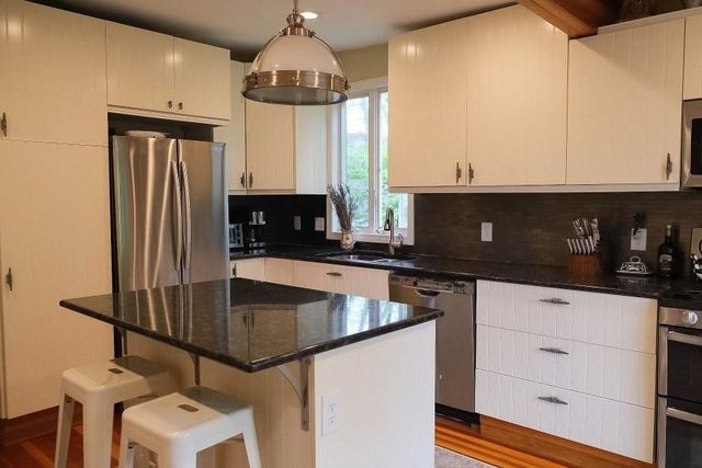 28 East Street 2, Newport, RI 02840