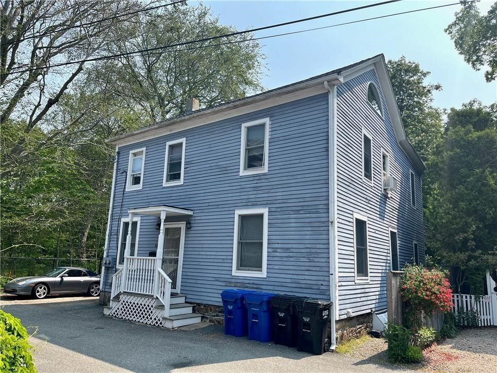 28 East Street 2, Newport, RI 02840