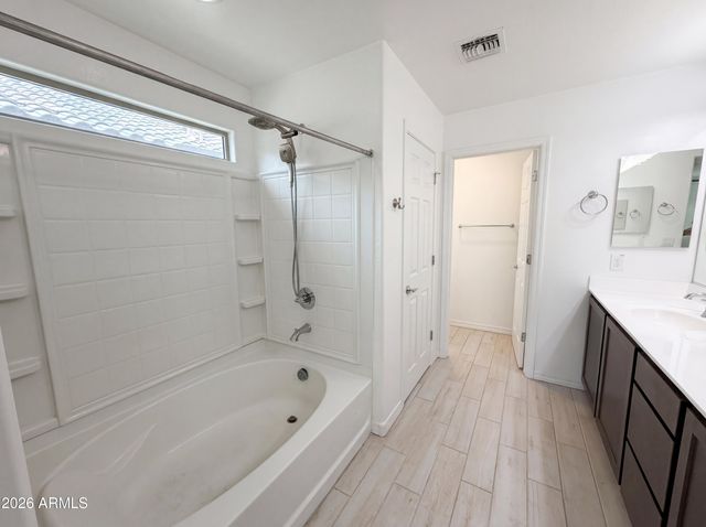 5728 W RAYMOND Street, Phoenix, AZ 85043