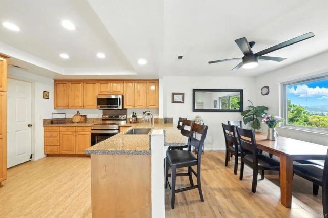 3149 Avenida Olmeda, Carlsbad, CA 92009