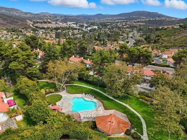 3149 Avenida Olmeda, Carlsbad, CA 92009