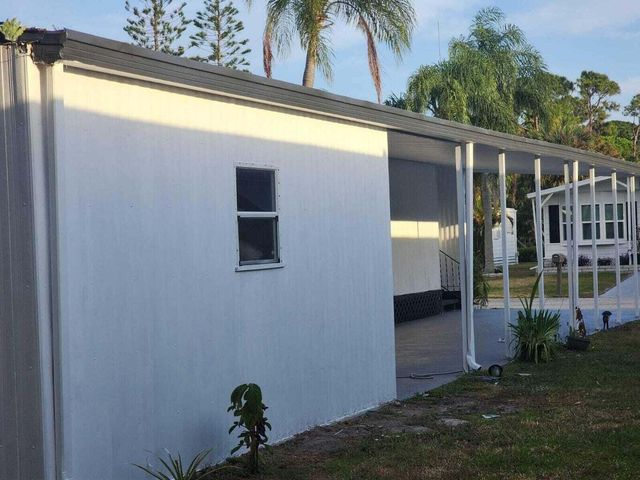 14 Novedades, Port St Lucie, FL 34952