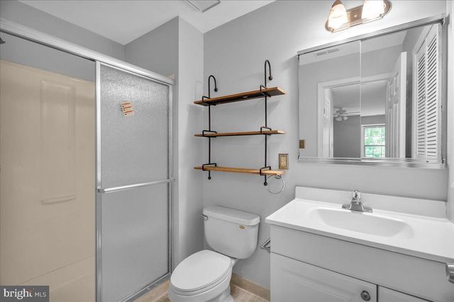 421 TAVISTOCK, Cherry Hill, NJ 08034