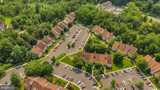421 TAVISTOCK, Cherry Hill, NJ 08034