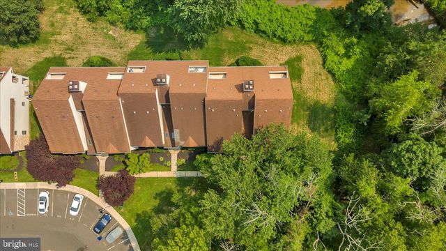 421 TAVISTOCK, Cherry Hill, NJ 08034