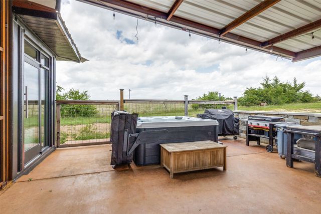480 County Road 2745, Decatur, TX 76234