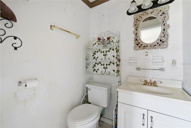 800 ORANGE GROVE DRIVE, Altamonte Springs, FL 32701