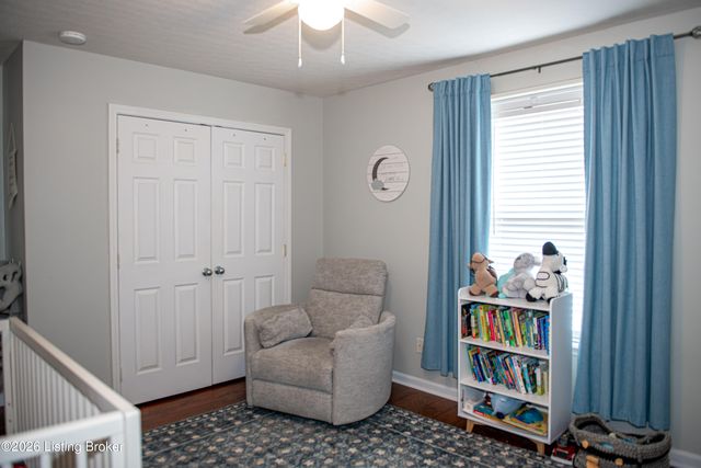 13314 Oak Forest Ct, Louisville, KY 40245