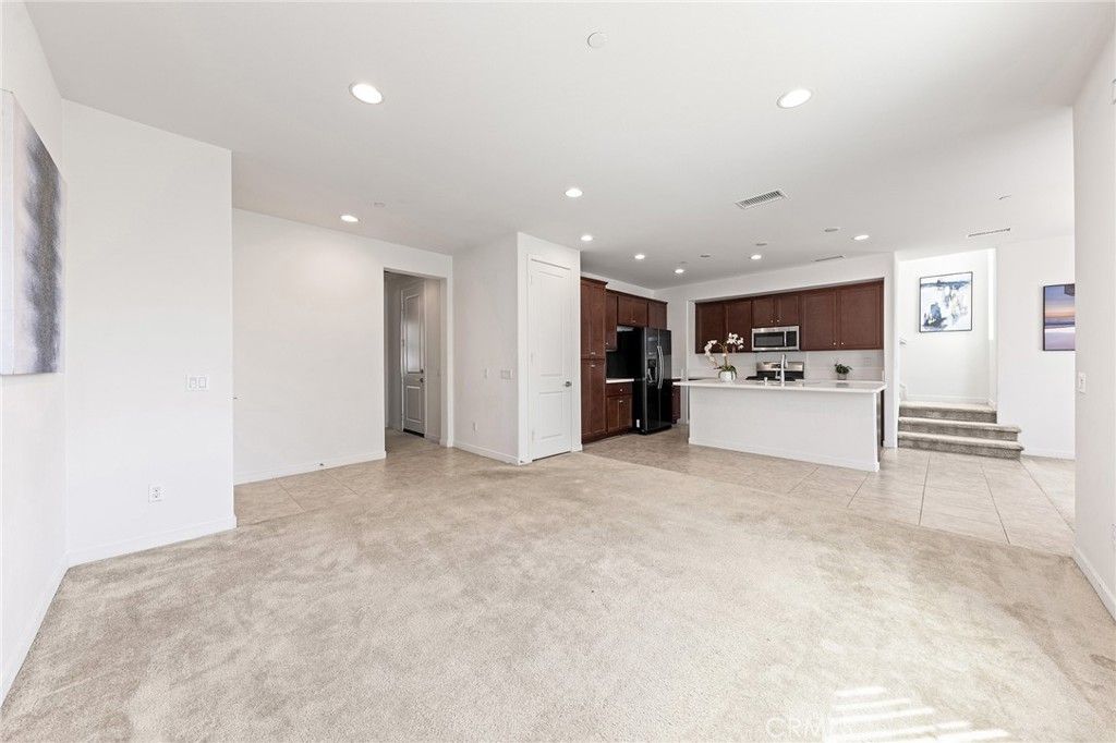Image 10 of property listing at 181 Promenade, Pomona, CA 91767