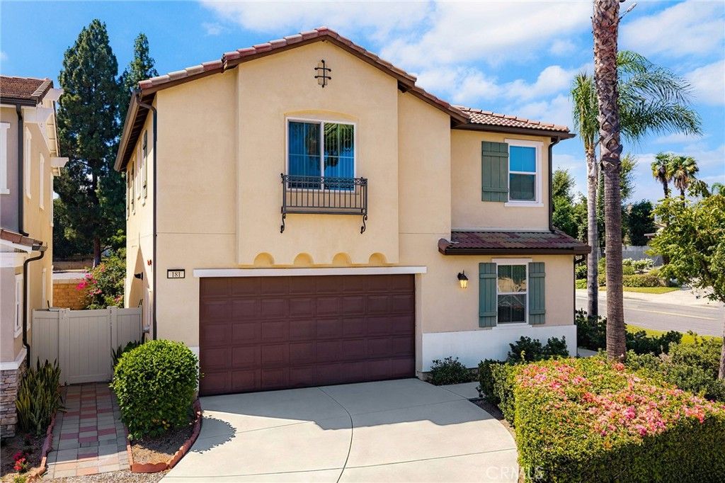 Image 3 of property listing at 181 Promenade, Pomona, CA 91767