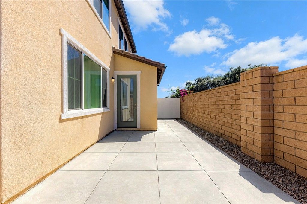 Image 34 of property listing at 181 Promenade, Pomona, CA 91767