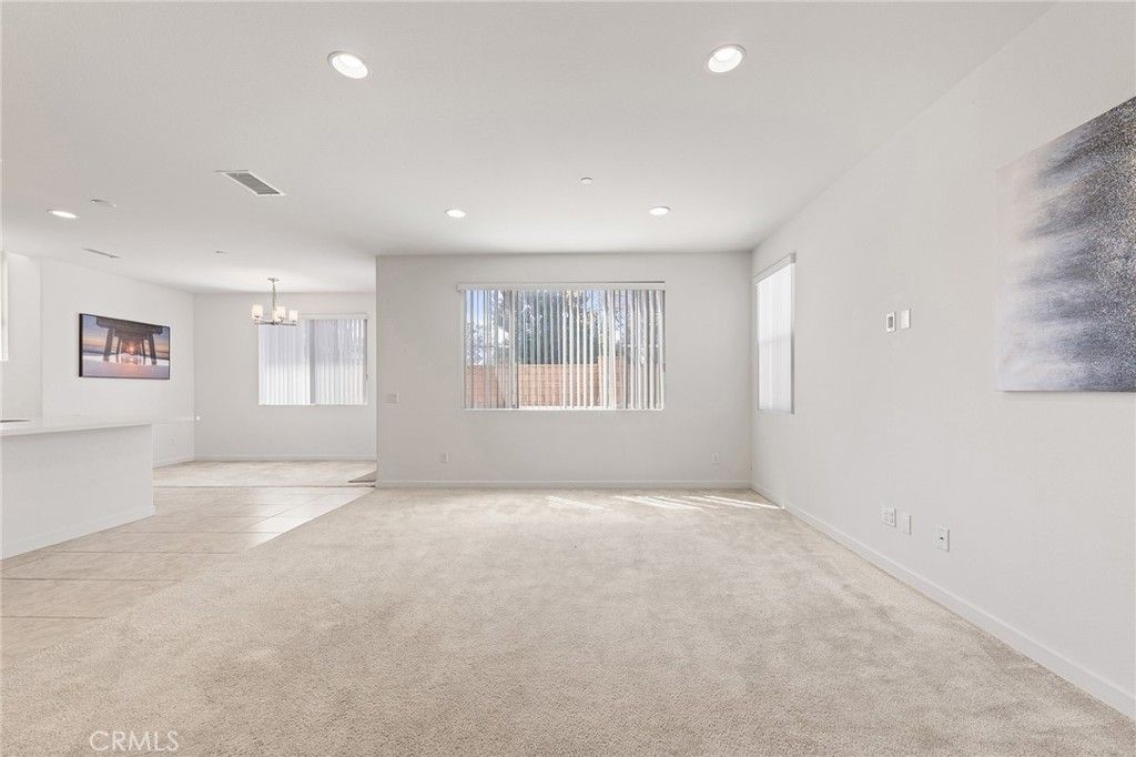 Image 7 of property listing at 181 Promenade, Pomona, CA 91767