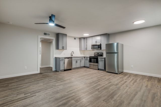 5909 Gaston Avenue 104, Dallas, TX 75214