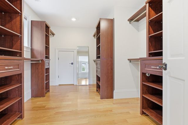 440 Concord Road, Bedford, MA 01730