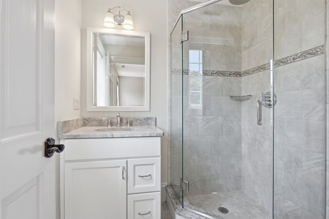440 Concord Road, Bedford, MA 01730