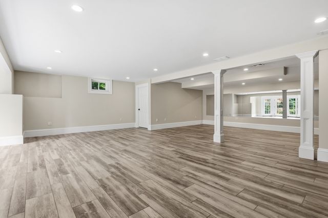 440 Concord Road, Bedford, MA 01730