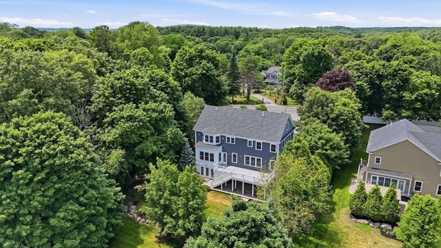 440 Concord Road, Bedford, MA 01730