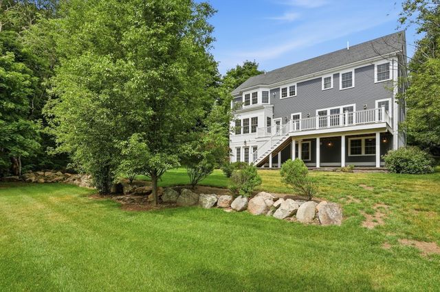 440 Concord Road, Bedford, MA 01730