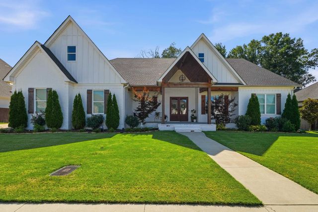 1700 Winterbrook Drive, Conway, AR 72034