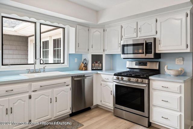 425 Atlantic Avenue, Spring Lake, NJ 07762