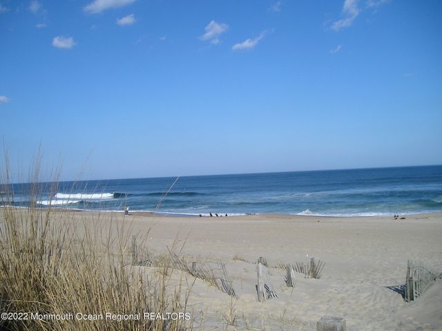 425 Atlantic Avenue, Spring Lake, NJ 07762