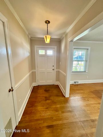 2104 Charles Boulevard, Greenville, NC 27858