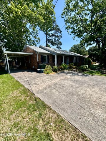 2104 Charles Boulevard, Greenville, NC 27858