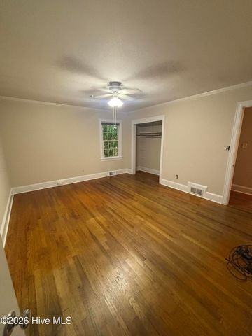 2104 Charles Boulevard, Greenville, NC 27858