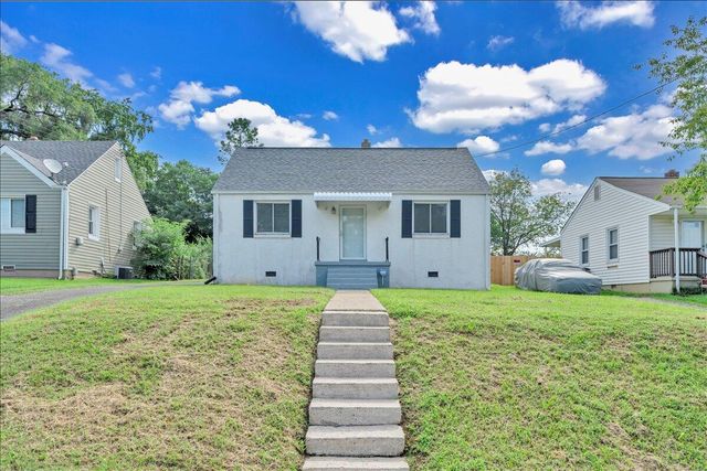 539 Crowmoor ST, Roanoke, VA 24017