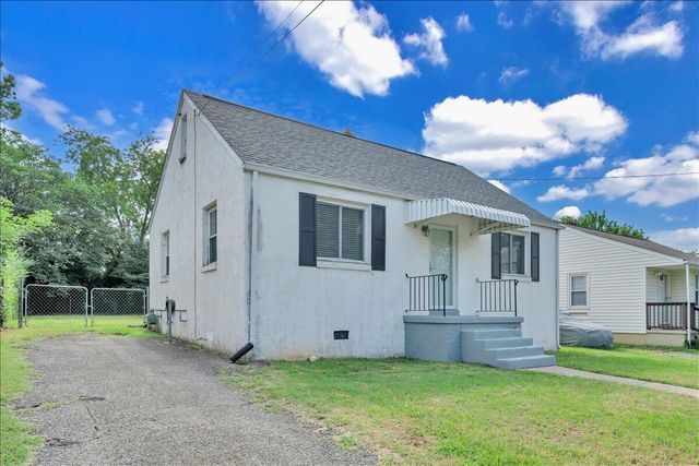 539 Crowmoor ST, Roanoke, VA 24017