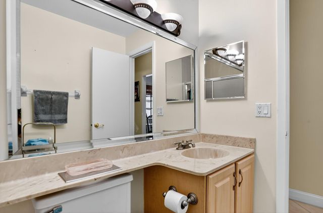 3204 Carambola Cir 0, Coconut Creek, FL 33066