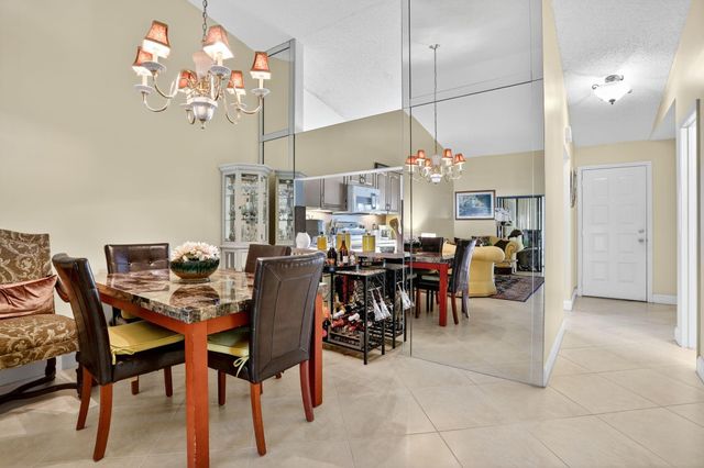 3204 Carambola Cir 0, Coconut Creek, FL 33066