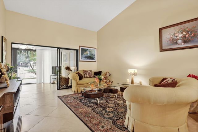 3204 Carambola Cir 0, Coconut Creek, FL 33066