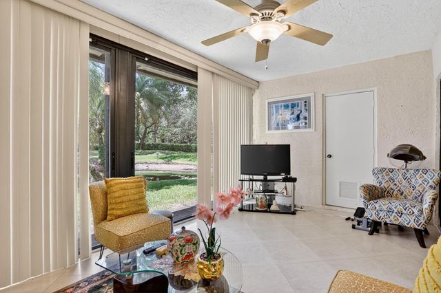 3204 Carambola Cir 0, Coconut Creek, FL 33066