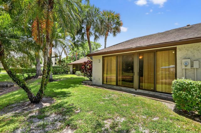 3204 Carambola Cir 0, Coconut Creek, FL 33066