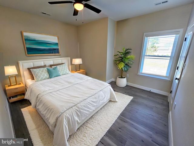 83 WATERS COVE CIR, Reedville, VA 22539