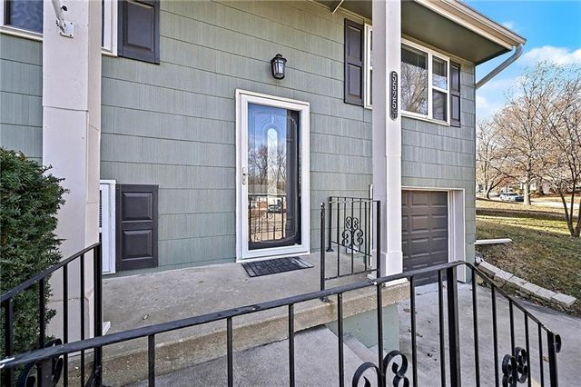 5525 NE 59th Terrace, Kansas City, MO 64119