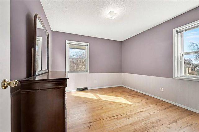 5525 NE 59th Terrace, Kansas City, MO 64119