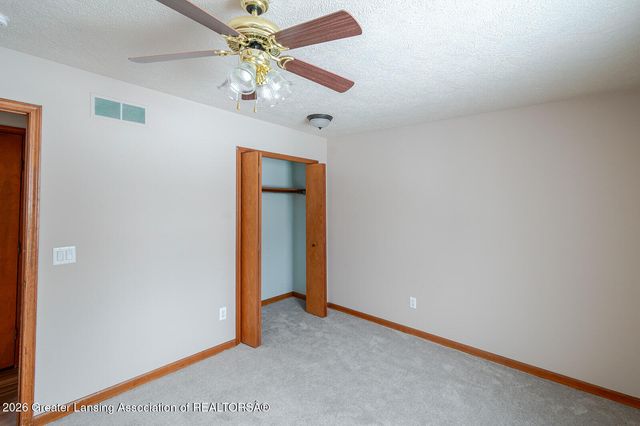 5650 Hughes Road, Lansing, MI 48911