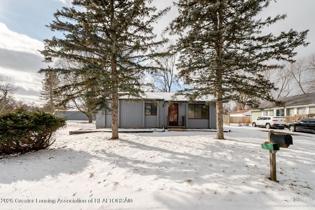 5650 Hughes Road, Lansing, MI 48911