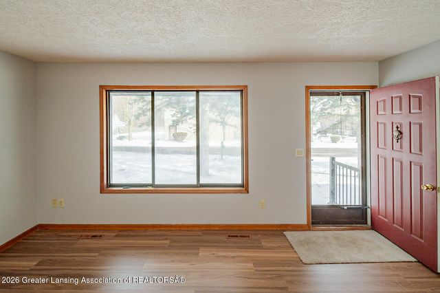 5650 Hughes Road, Lansing, MI 48911