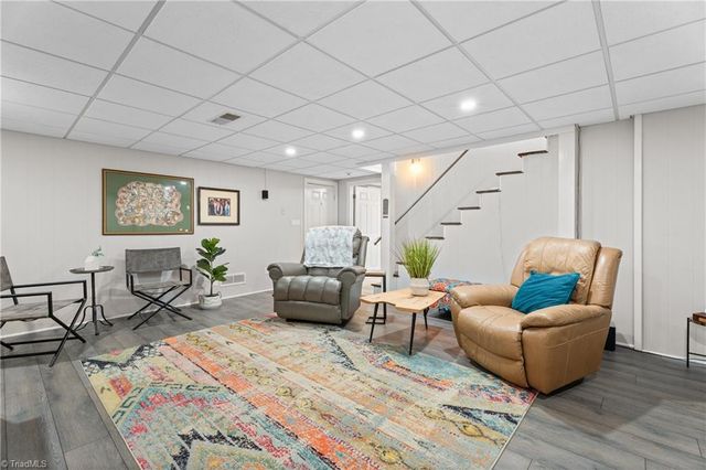 7588 Lasater Road, Clemmons, NC 27012